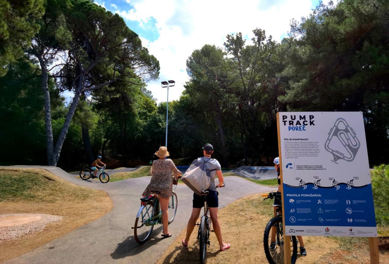 Stay In The Very Heart Of Porec - 50M To The Beach Bagian luar foto