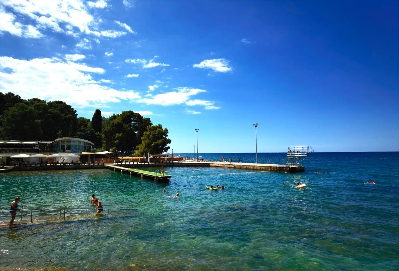 Stay In The Very Heart Of Porec - 50M To The Beach Bagian luar foto