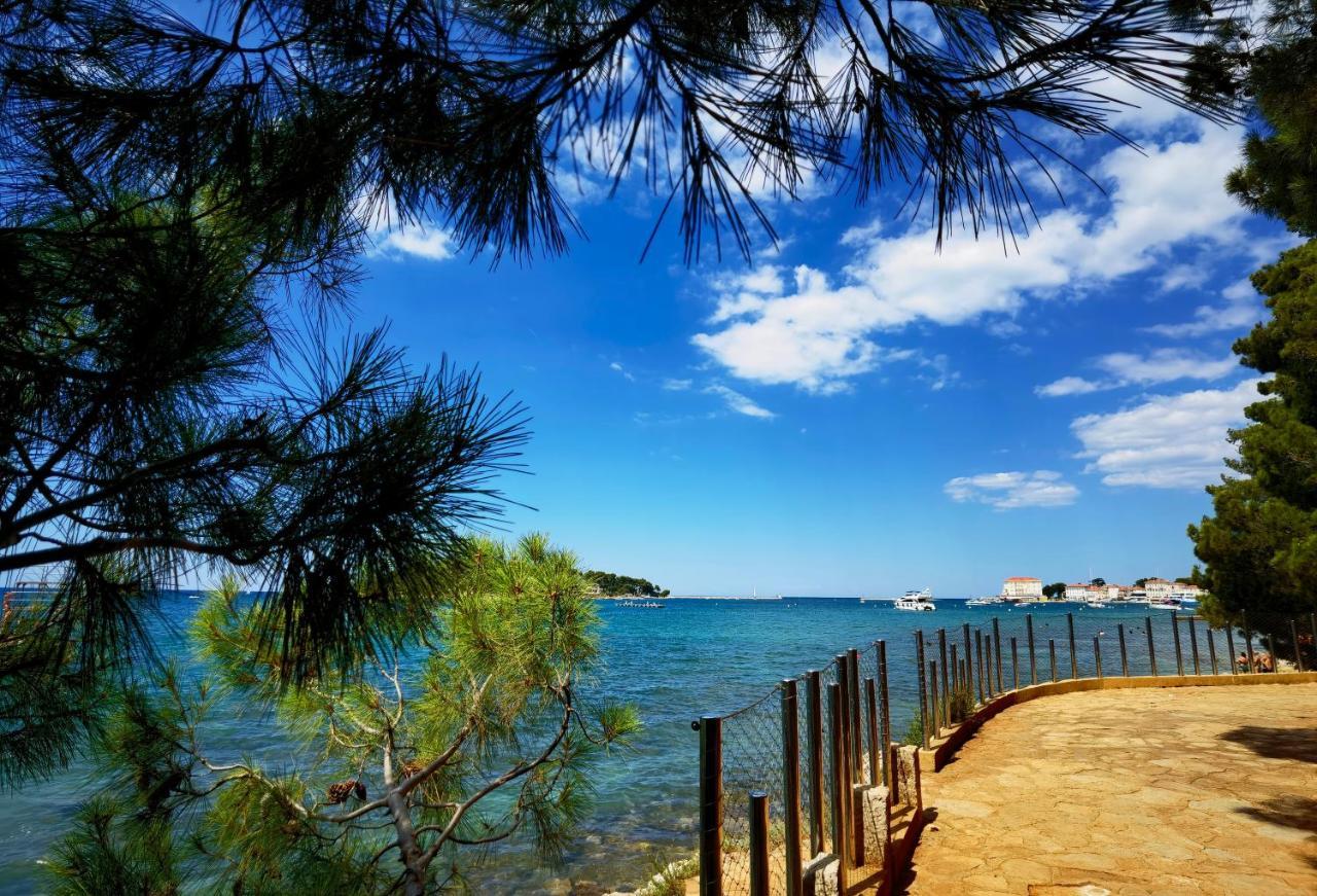 Stay In The Very Heart Of Porec - 50M To The Beach Bagian luar foto